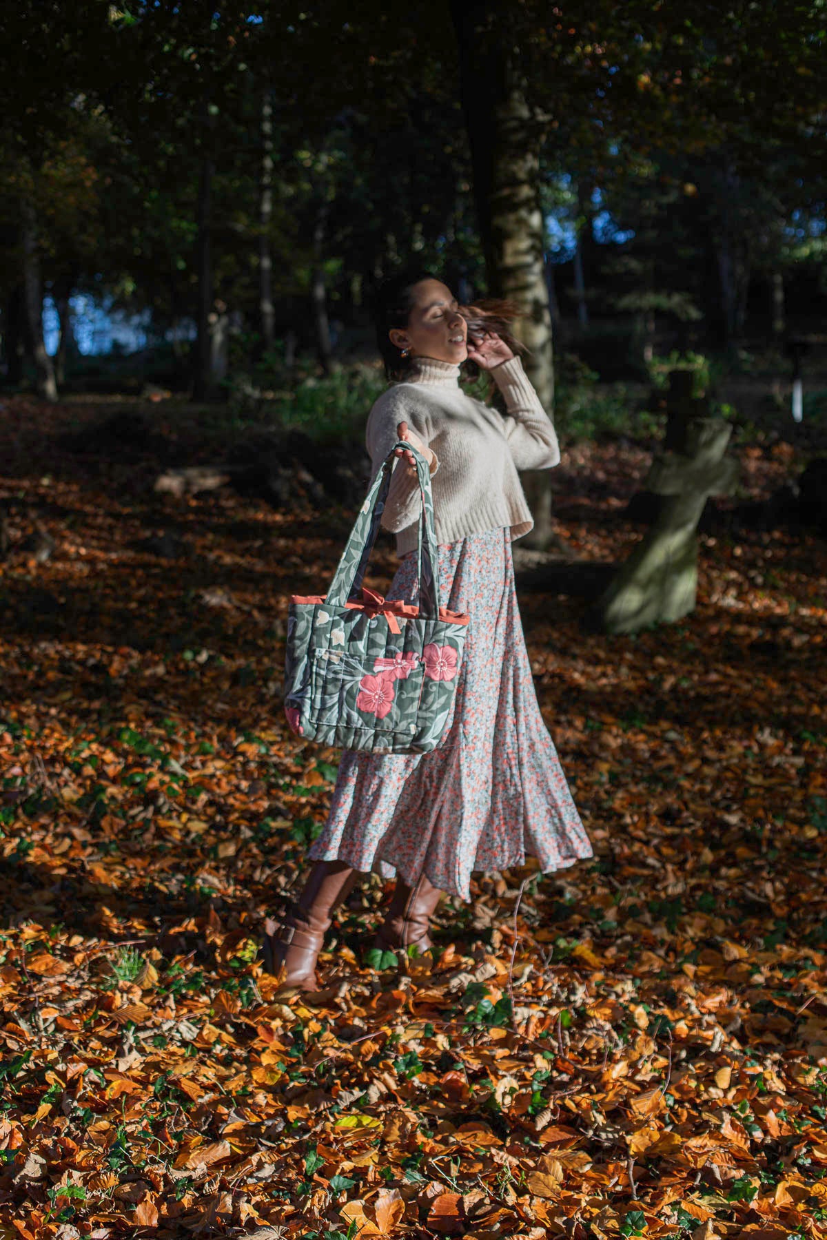 Garden Maiden - Coffee Date Tote Hand Bag