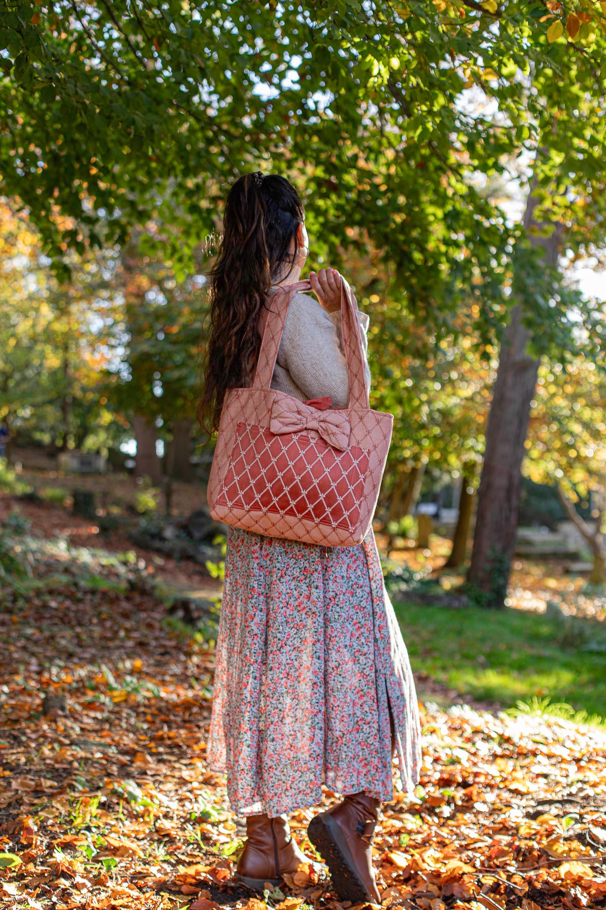 Fleur-de-Lis Quilted Tote Bag