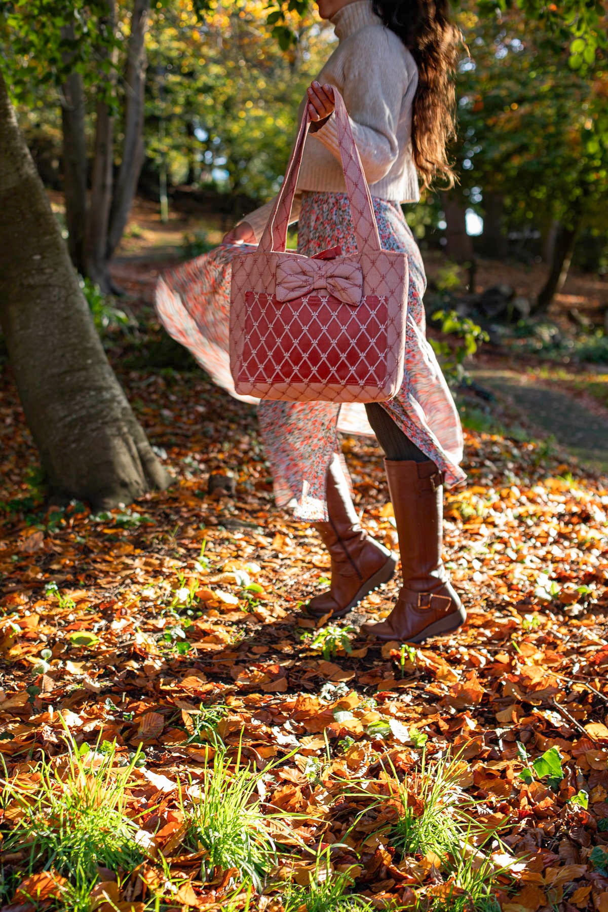 Fleur-de-Lis Quilted Tote Bag