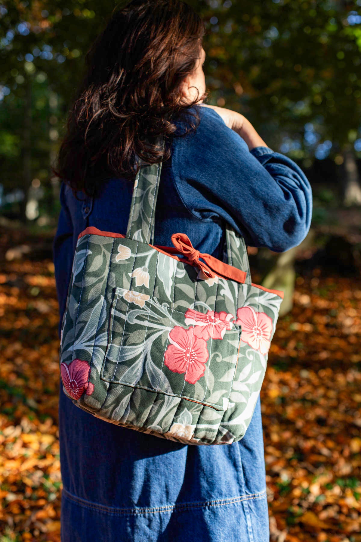 Garden Maiden - Coffee Date Tote Hand Bag